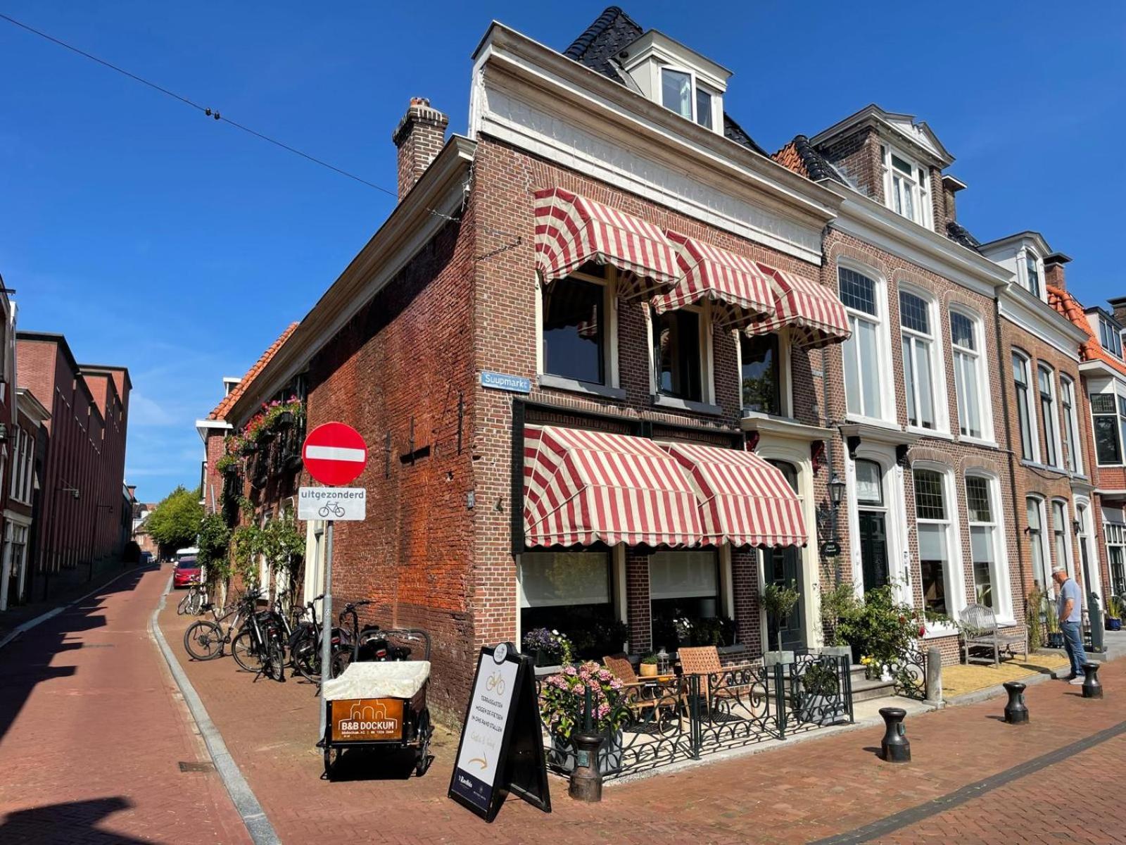 B&B Suupmarkt Dokkum Exterior photo